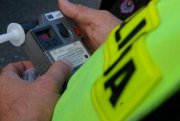 Policjant po służbie zatrzymał pijanego kierowcę.
