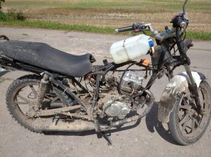 motocykl, którym kierował 14 - latek