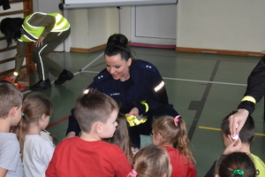 odblaskowe spotkanie w SP nr 4 w Bartoszycach