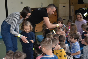 odblaskowe spotkanie w SP nr 4 w Bartoszycach