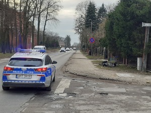miejsce zdarzenia drogowego na ul. Nowowiejskiego w Bartoszycach