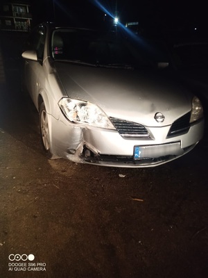 auto, którym potrącono rowerzystę