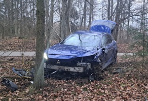 uszkodzone auto