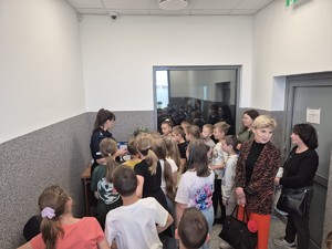 policjanci w czasie spotkań profilaktycznych