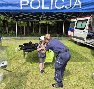policjanci w czasie spotkań profilaktycznych